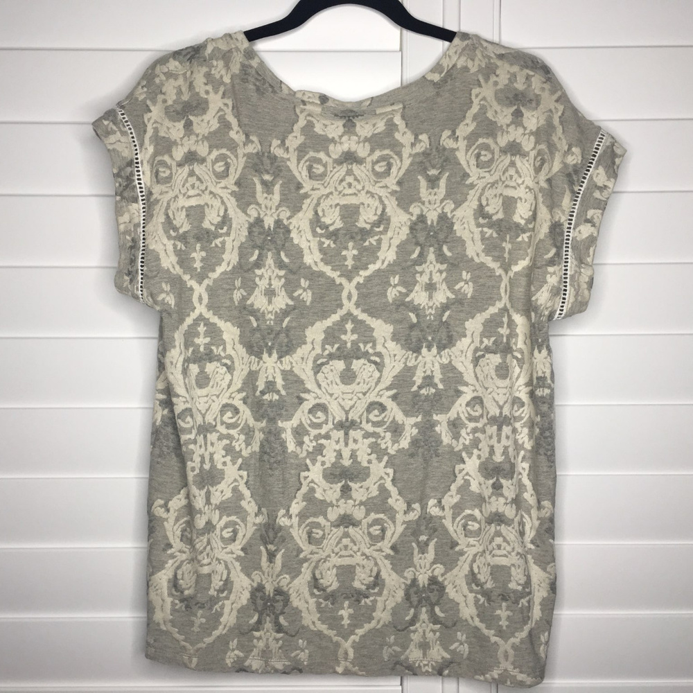 Rose and Olive gray tee - Picture 2 of 5